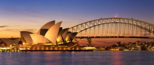 A beautiful view of the Sydney Opera House at twilight