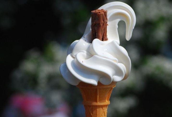99 Flake ice cream cone