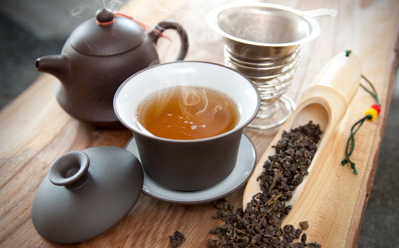 a freshly brewed cup of oolong tea