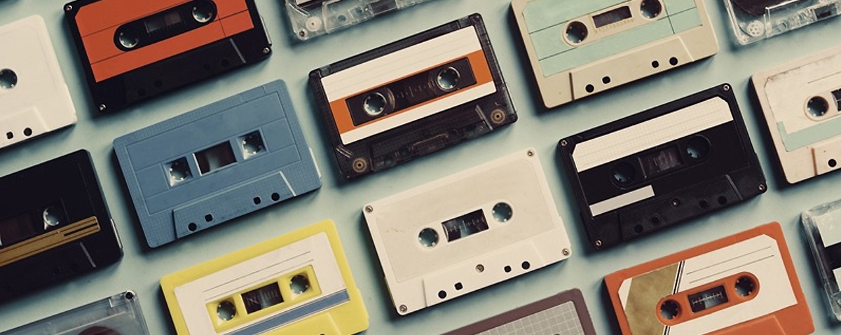 different-colors-of-cassette-tape