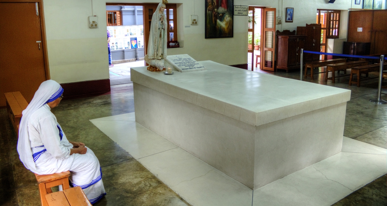 The Grave of Mother Teresa at her tomb in Calcutta