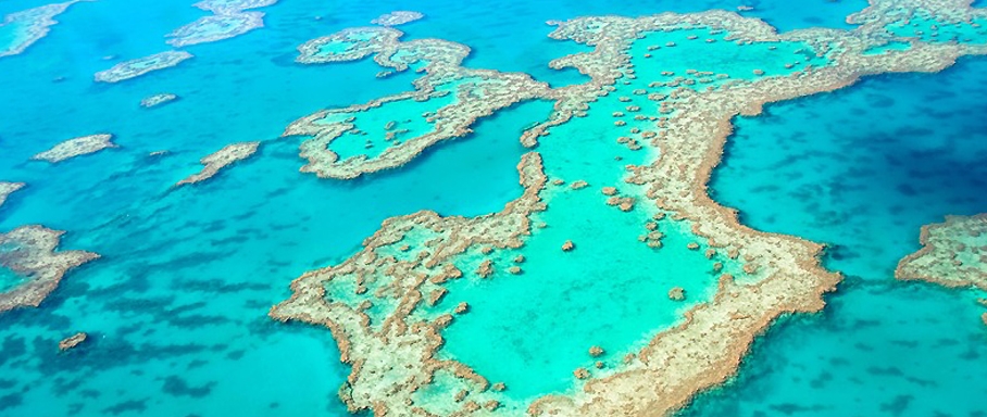 the-Great-Barrier-Reef-from-above