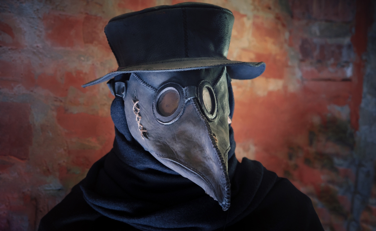 Plague mask, hat and costume of a Medieval doctor