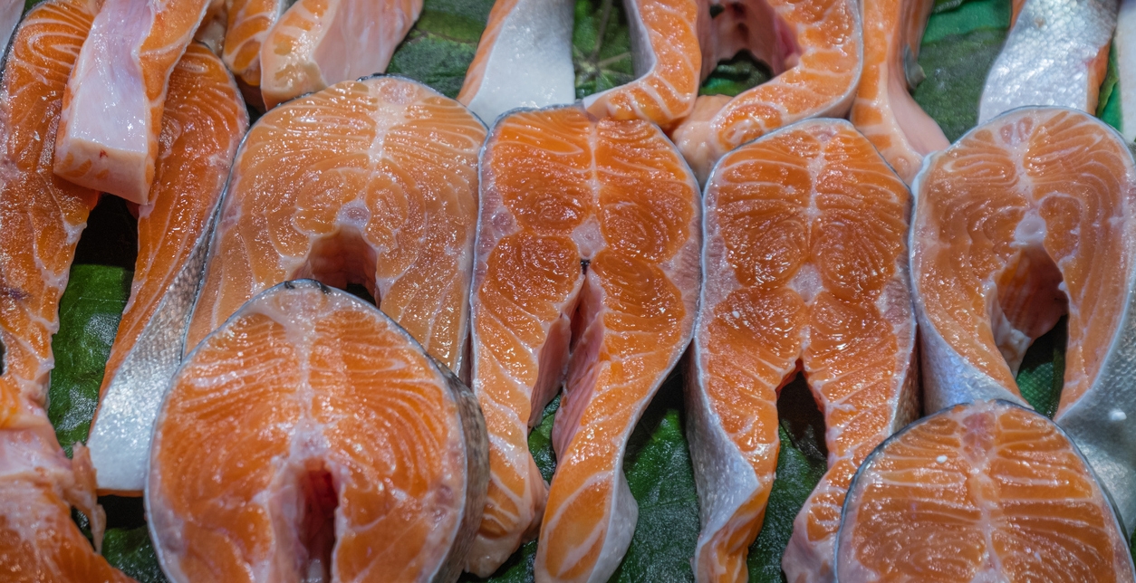 sliced salmon